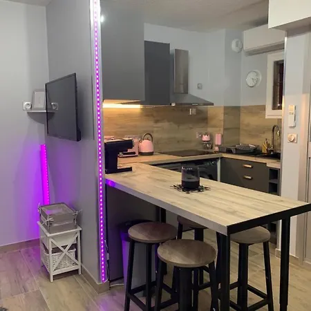 Climatisé Avec Piscine Appartamento Saint-Raphaël