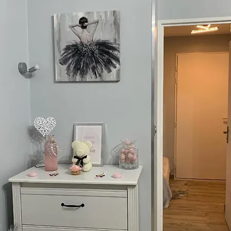 Apartman Climatise Avec Piscine